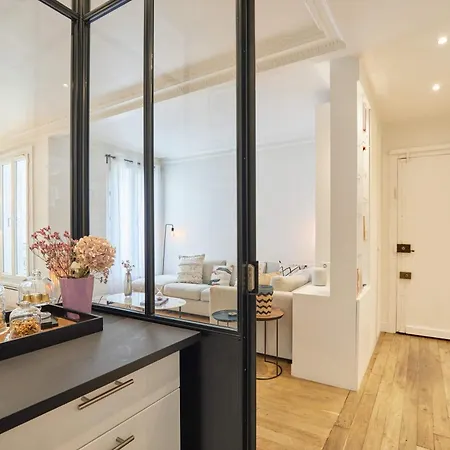 Apartment Superb Invalides Eiffel Tower Paris
